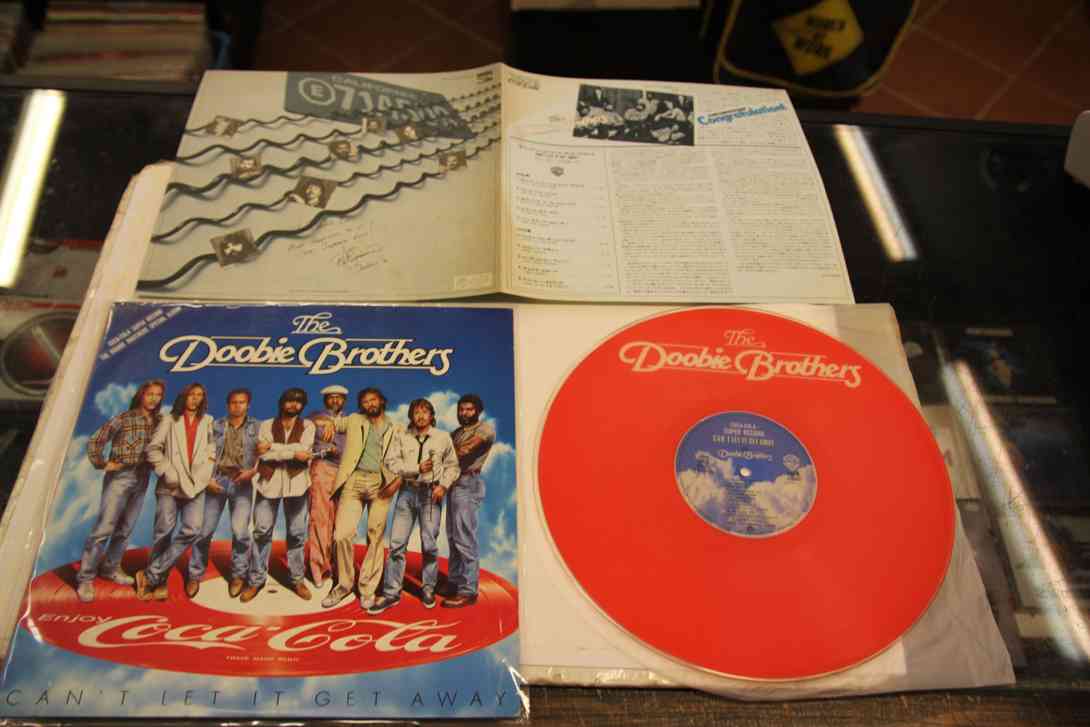 DOOBIE BROTHERS - CAN´T LET IT GET AWAY - JAPAN RED WAX